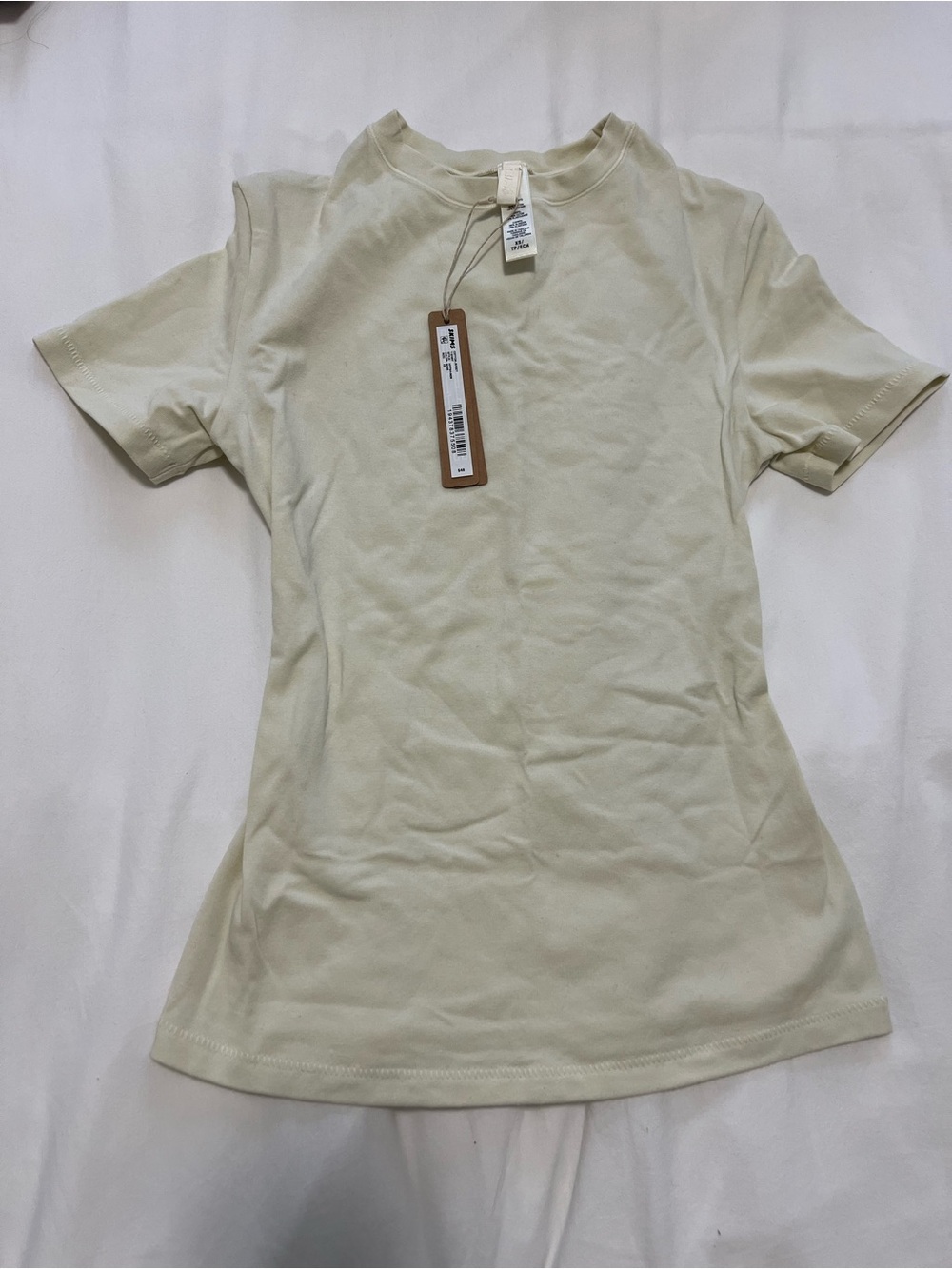 SKIMS Short Sleeve Crewneck Tee - Light Cream